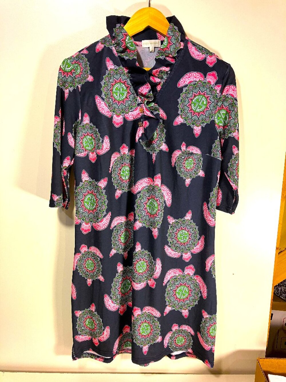 SIMPLY SOUTHERN Turtle Pattern Midsleeve Knit Dress.  Size L